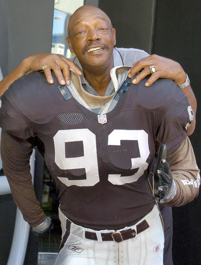 Former Oakland Raider Otis Sistrunk Autograph Signing #7 Photograph by Kirby Lee