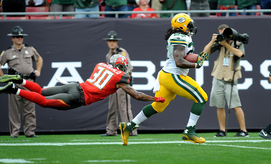Green Bay Packers v Tampa Bay Buccaneers #7 Photograph by Cliff McBride