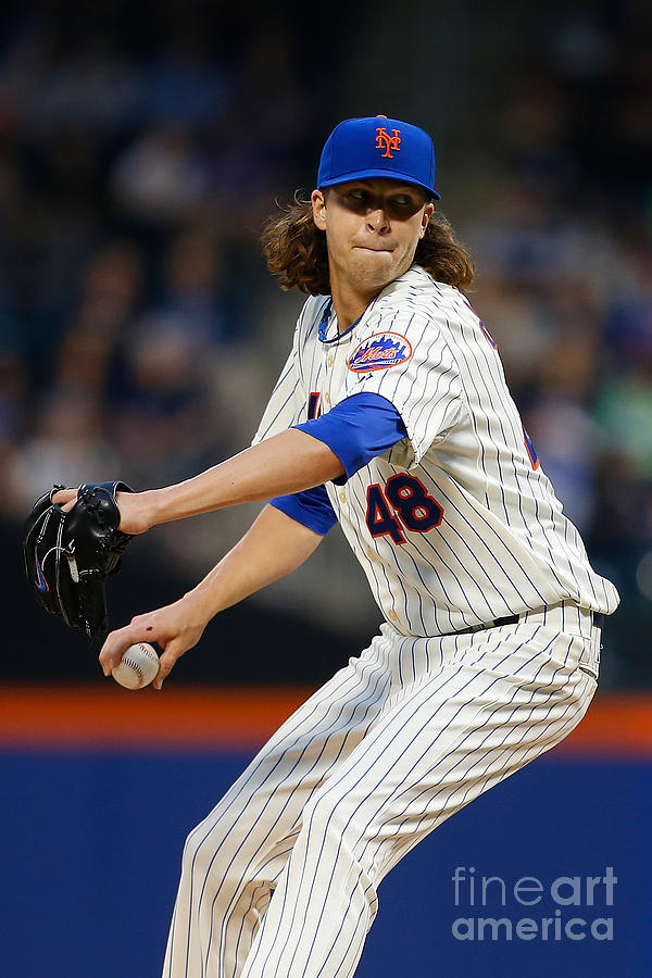 Jacob Degrom #7 Photograph by Mike Stobe