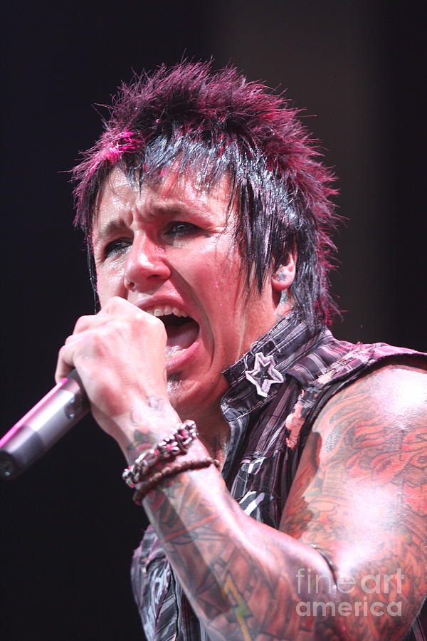 Jacoby Shaddix Papa Roach Photograph By Concert Photos Fine Art America