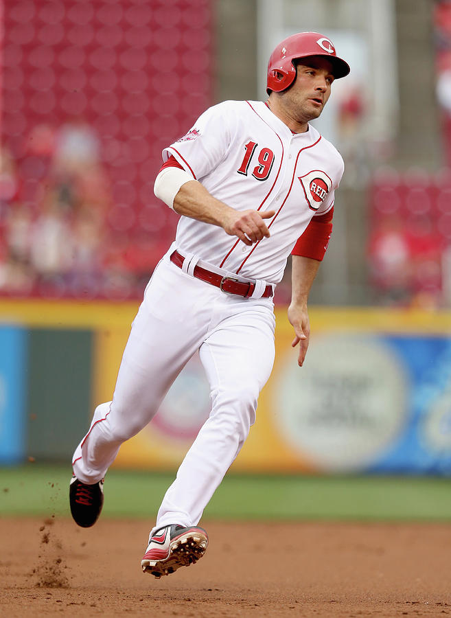 Joey Votto #7 Photograph by Andy Lyons