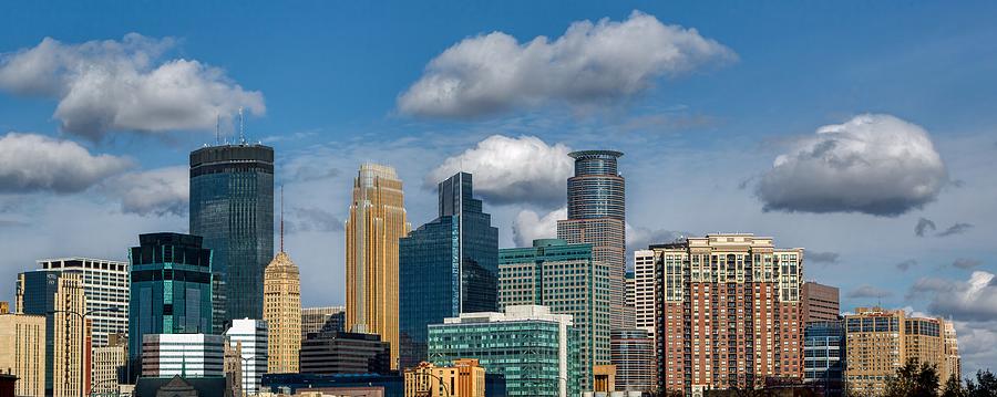 Minneapolis Photograph - Minneapolis Skyline #7 by Mountain Dreams