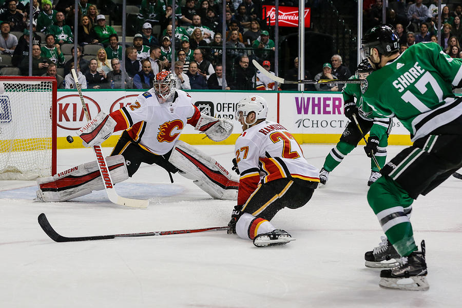 NHL: FEB 27 Flames at Stars #7 Photograph by Icon Sportswire