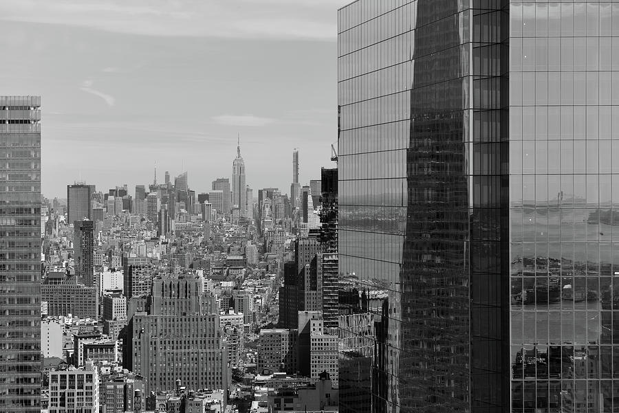 Overlooking Midtown Manhattan #7 Photograph by Yue Wang