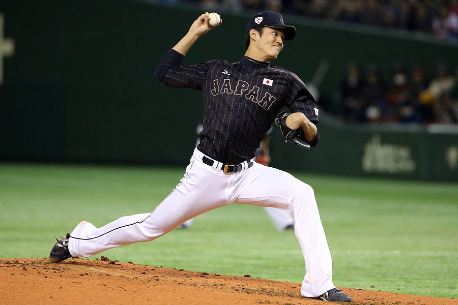 Samurai Japan v MLB All Stars - Game 4 #7 Photograph by Atsushi Tomura