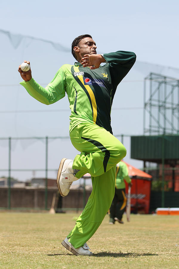 Shoaib Akhtar of Pakistan Announces His Retirement From International Cricket #7 Photograph by Michael Steele