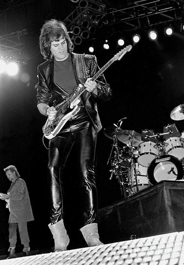 Trevor Rabin Yes Photograph By Concert Photos Fine Art America