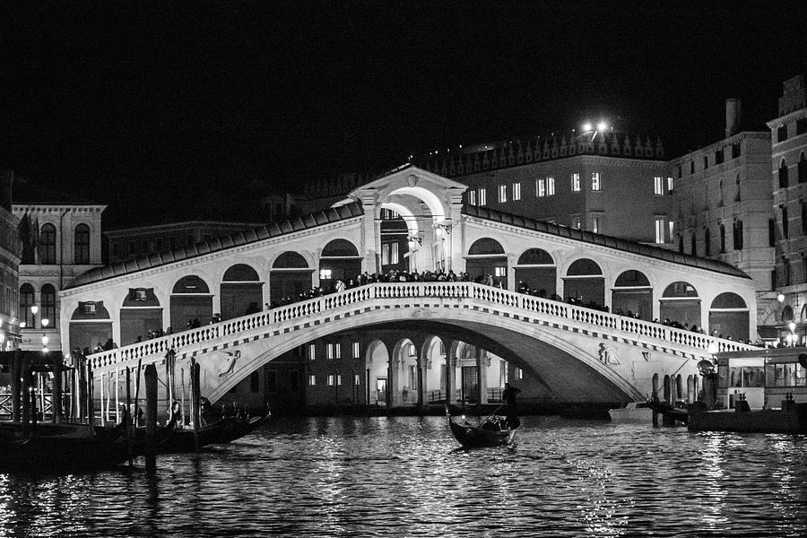 Venezia #7 Photograph by Robert Grac