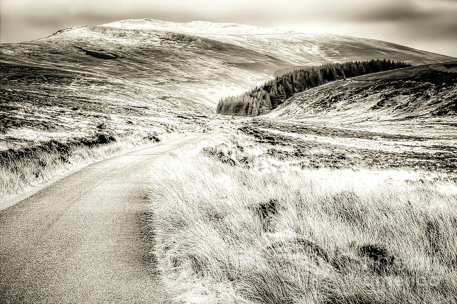 Snow Covered Wicklow Mountains National Park Photograph by Ross Vaughan ...