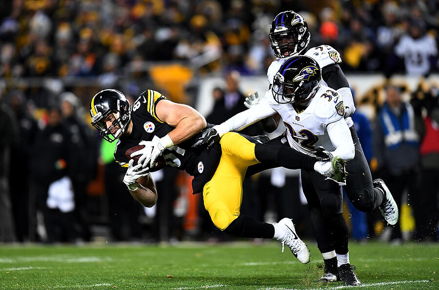 Baltimore Ravens v Pittsburgh Steelers #77 Photograph by Joe Sargent
