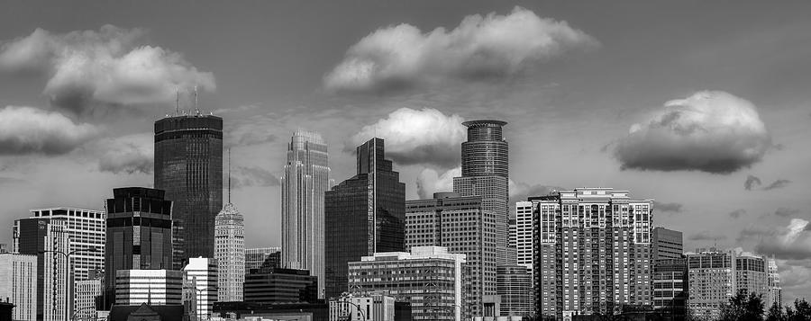 Minneapolis Photograph - Minneapolis Skyline #8 by Mountain Dreams
