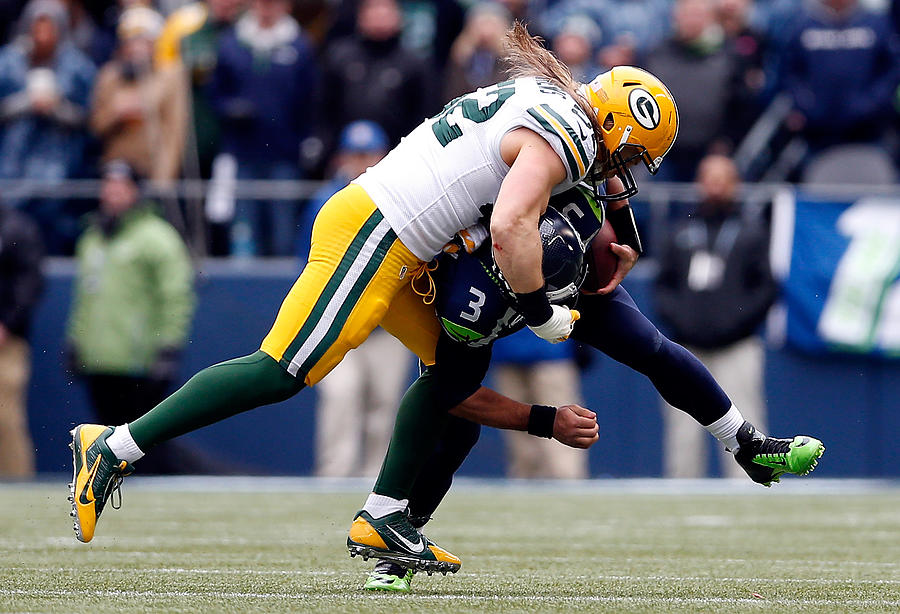 NFC Championship - Green Bay Packers v Seattle Seahawks #8 Photograph by Christian Petersen