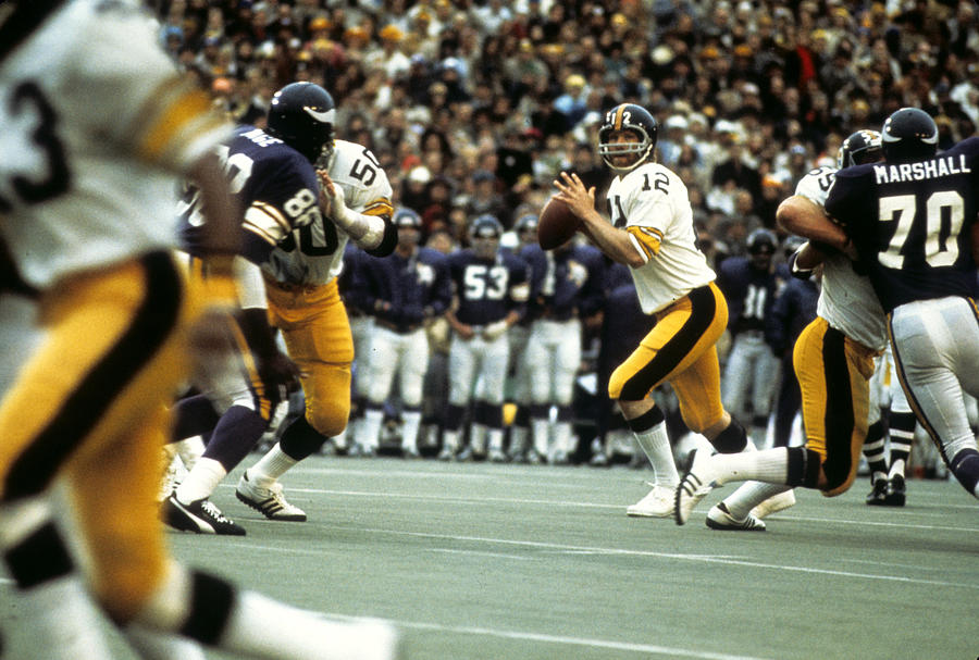 Super Bowl IX - Pittsburgh Steelers vs Minnesota Vikings - January 12, 1975 #8 Photograph by Sylvia Allen