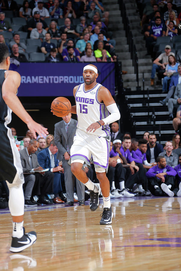 Vince Carter Photograph by Rocky Widner Vince Carter Photograph by Rocky Widner
