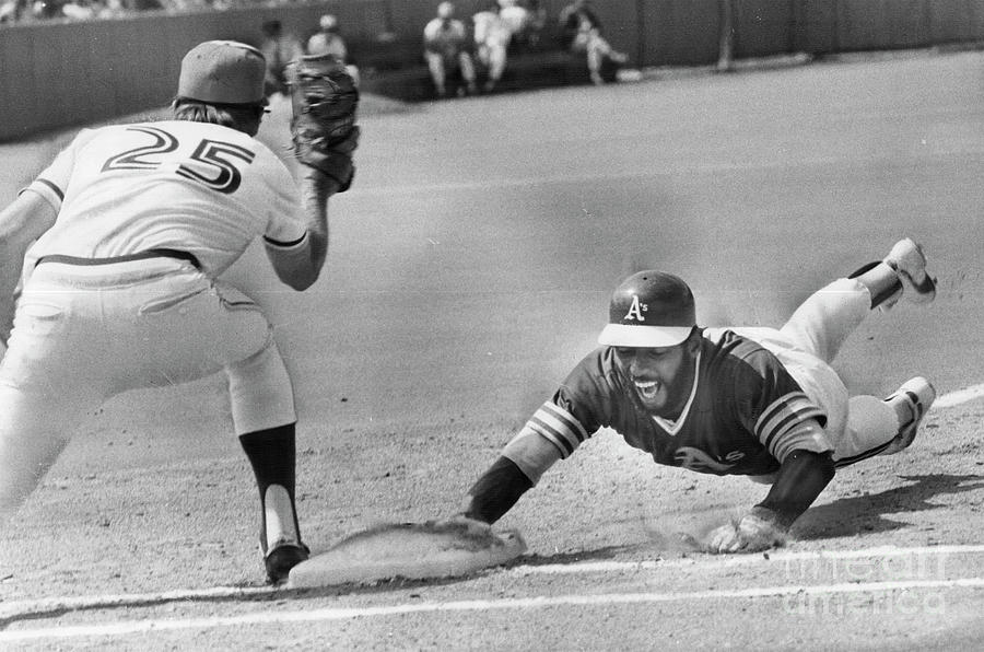 Baseball Photograph by Pierre Roussel - Fine Art America