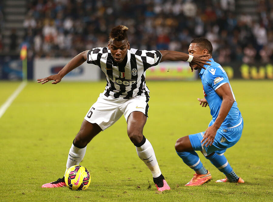Juventus FC v SSC Napoli - 2014 Italian Super Cup #9 Photograph by Warren Little