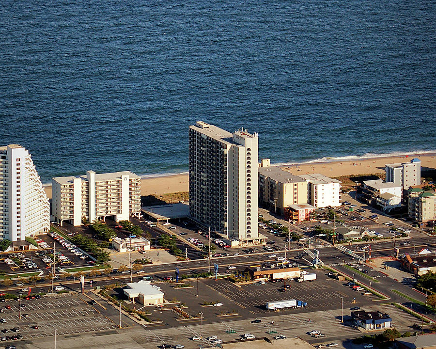 9400 Condominium in Ocean City MD Photograph by Bill Swartwout