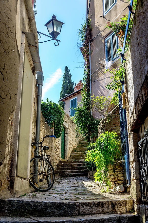 A back Street of Rovinj Photograph by W Chris Fooshee