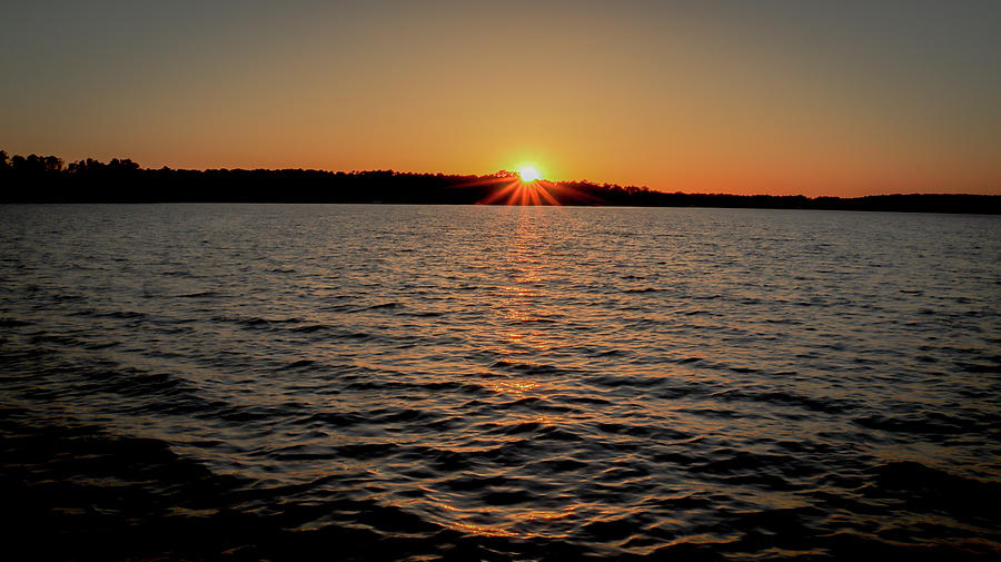 A Bright Eyelash Lake Sunset Photograph by Ed Williams
