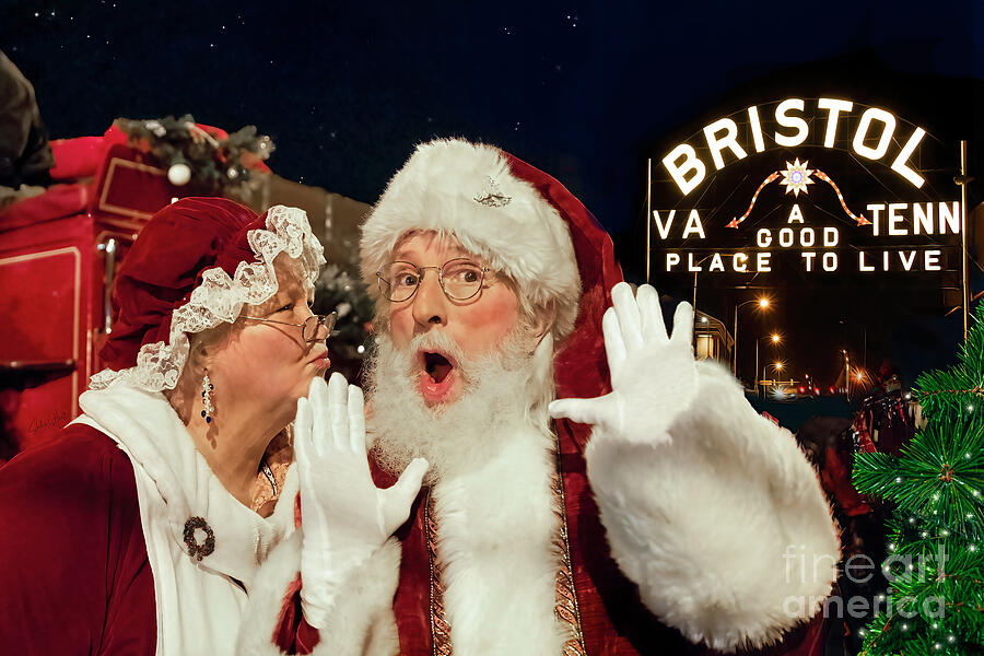 A Bristol Christmas With Santa Photograph by Shelia Hunt