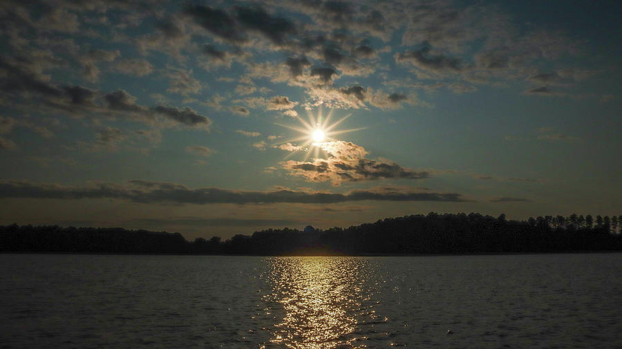 A Cloud Sprinkled Lake Sunset Photograph by Ed Williams
