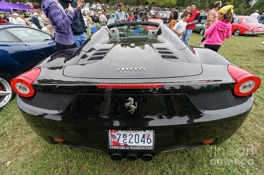 A Ferrari at an antique and classic car show Photograph by William Kuta