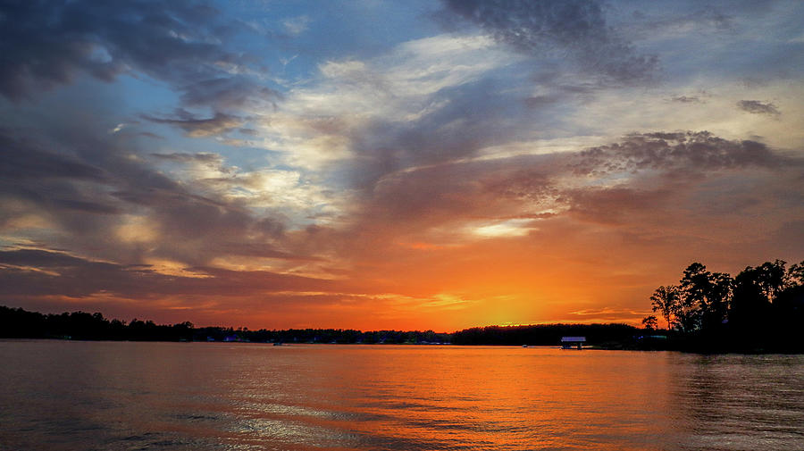 A Lake Sinclair Post Sunset Photograph by Ed Williams