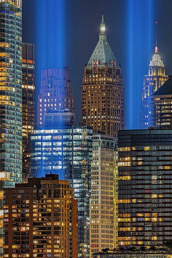 A NYC 911 Tribute Photograph by Susan Candelario