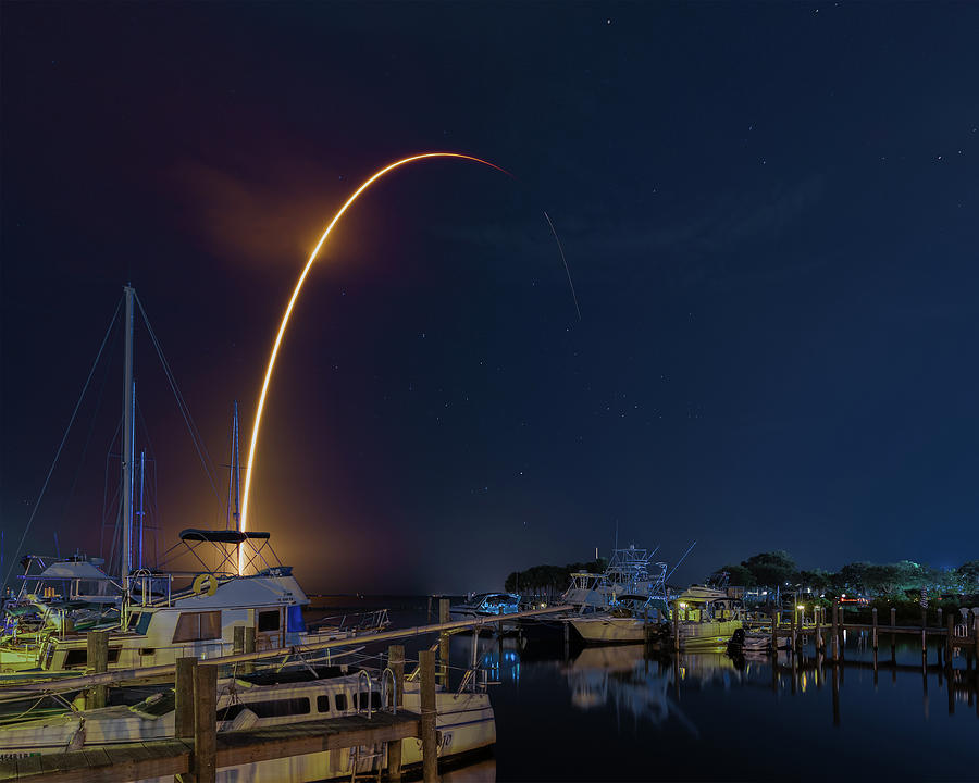 A Saturday Nigh on the Space Coast Photograph by Gordon Elwell