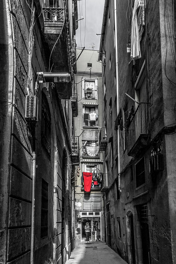 A Splash of Red in Barcelona Photograph by W Chris Fooshee