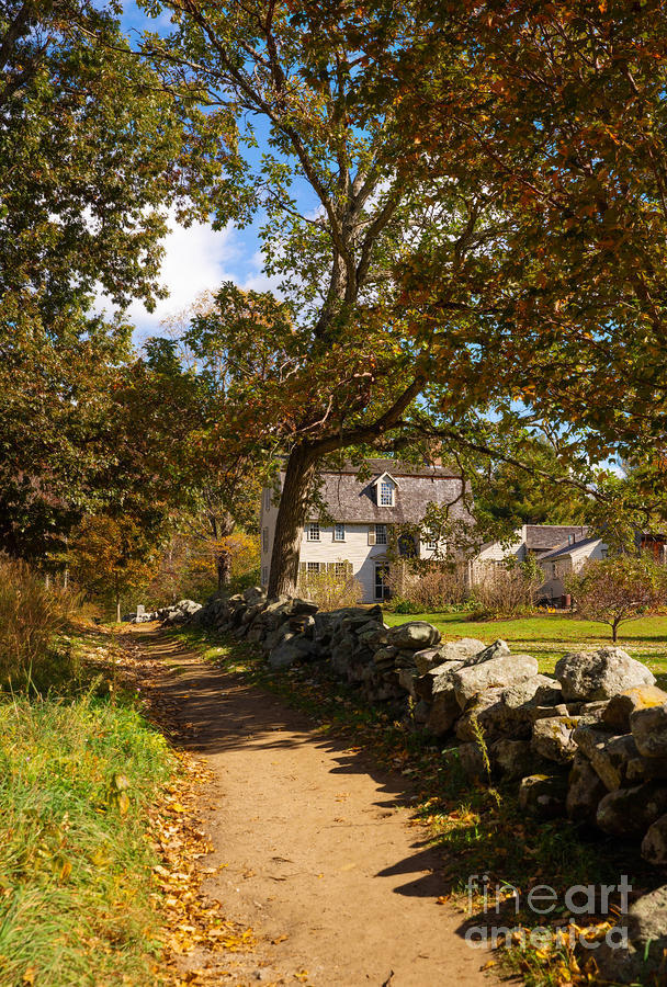 A View of the Olde Manse, Concord, Massachusetts Photograph by Diane Diederich