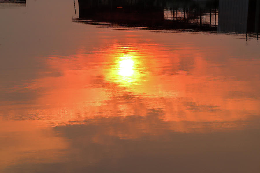 A Water Glimpse Sunrise Photograph by Ed Williams
