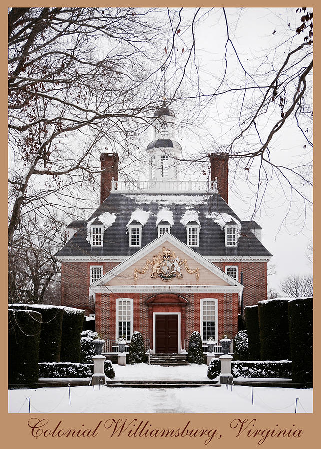 A Williamsburg Winters Snow - Postcard Photograph by Rachel Morrison