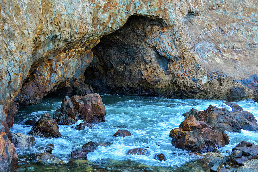 Abalone Cove Cave Photograph by Kyle Hanson
