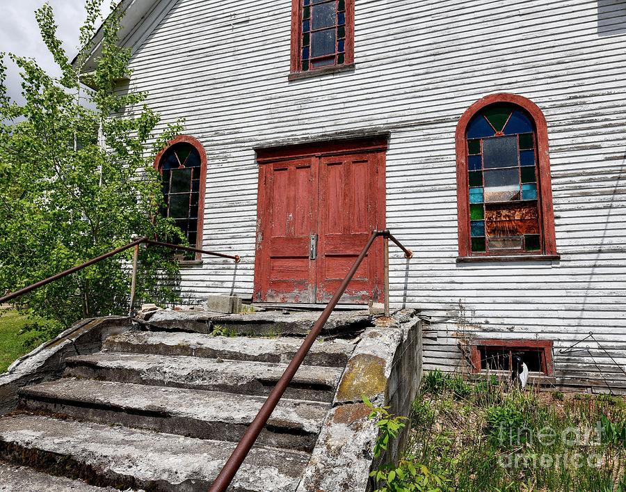 Abandon Vermont Church Photograph by Steve Brown