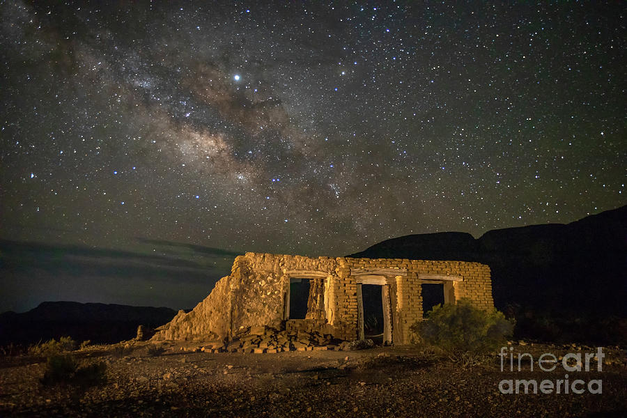Abandoned Big Bend Homestead  Photograph by Harriet Feagin