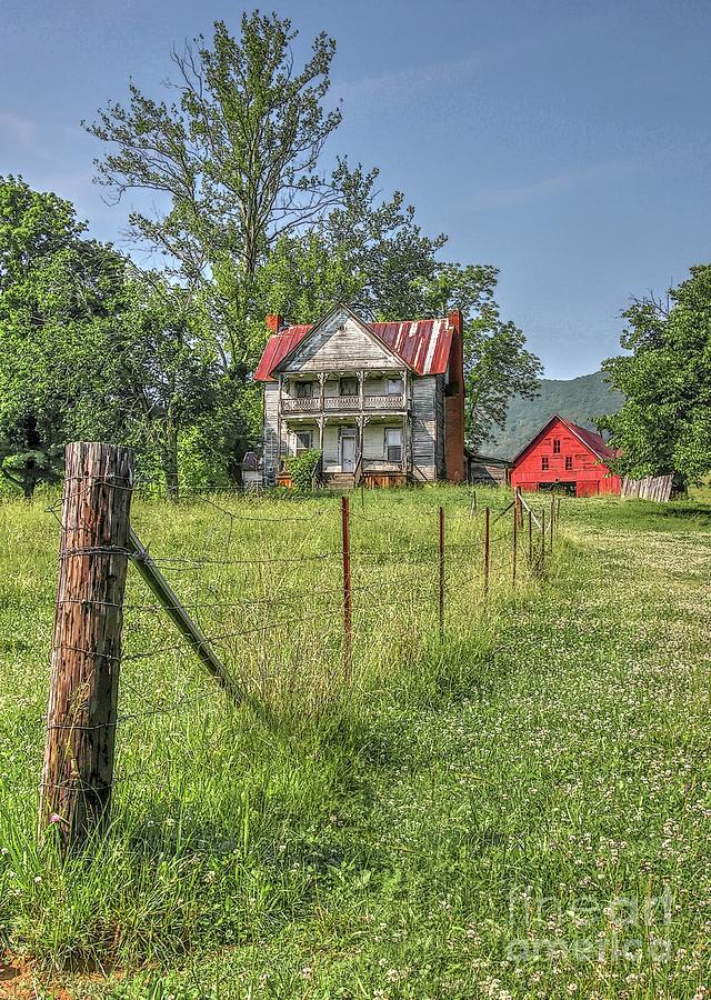 Abandoned Homestead Photograph by Randall Dill