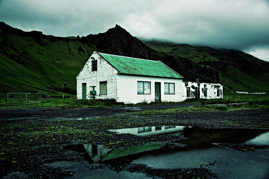 Abandoned House in Iceland Photograph by Ian Good - Fine Art America