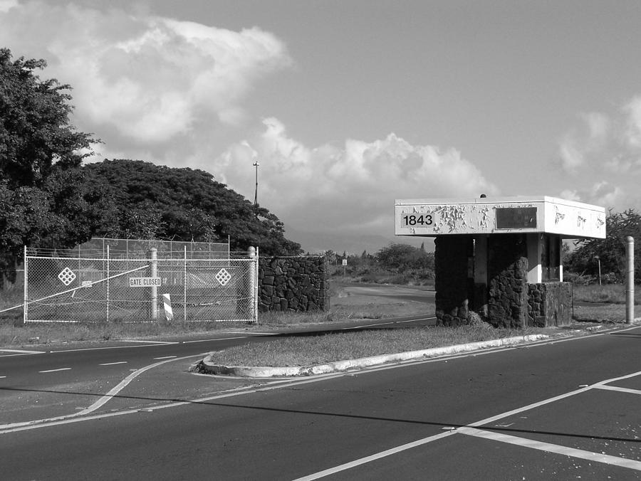 Abandoned Main Gate Naval Air Station Barbers Point Kapolei Oahu Hawaii Photograph By Steven