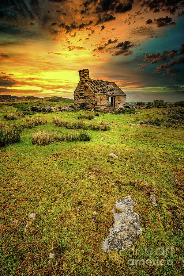 Abandoned Quarry Cottage Sunset Photograph By Adrian Evans