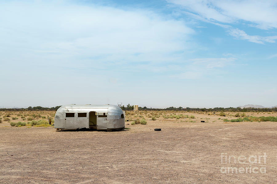 Abandoned trailer in the desert Photograph by Kevin Christensen - Fine ...