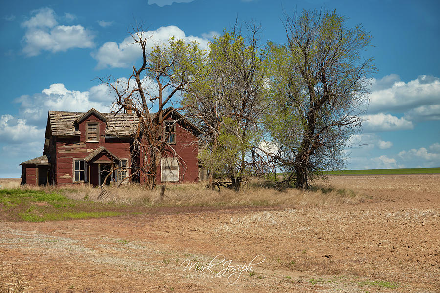 Abandoned Waterville Homestead II Photograph by Mark Joseph