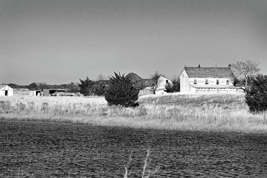Abandoned West Fenwick Farm in Black and White Photograph by Bill Swartwout