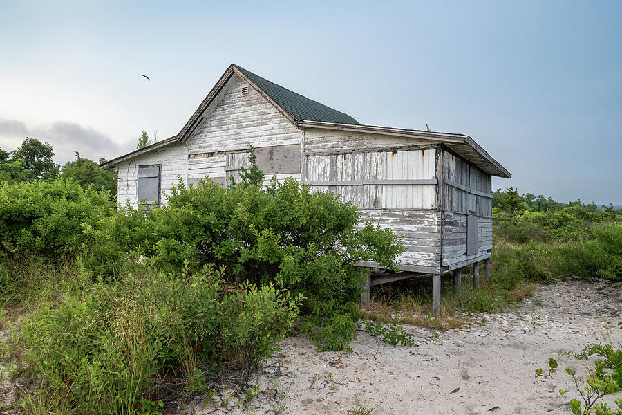 Abandoned West Meadow Beach Cottage Photograph by Bradford Martin