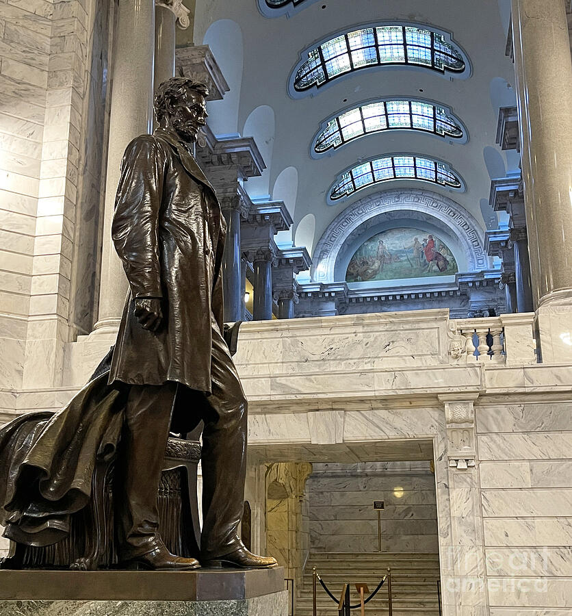 Abraham Lincoln Statue At Kentucky State Capitol 5805 Photograph