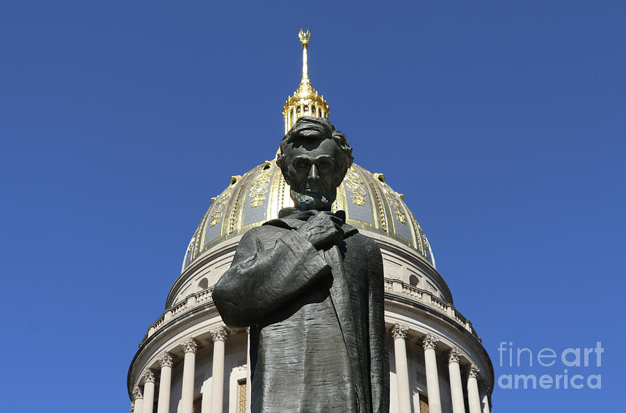 Abraham Lincoln Statue in front of West Virginia State Capitol 0338 Photograph by Jack Schultz