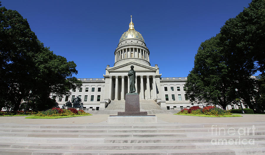 Abraham Lincoln Statue in front of West Virginia State Capitol 3173 Photograph by Jack Schultz