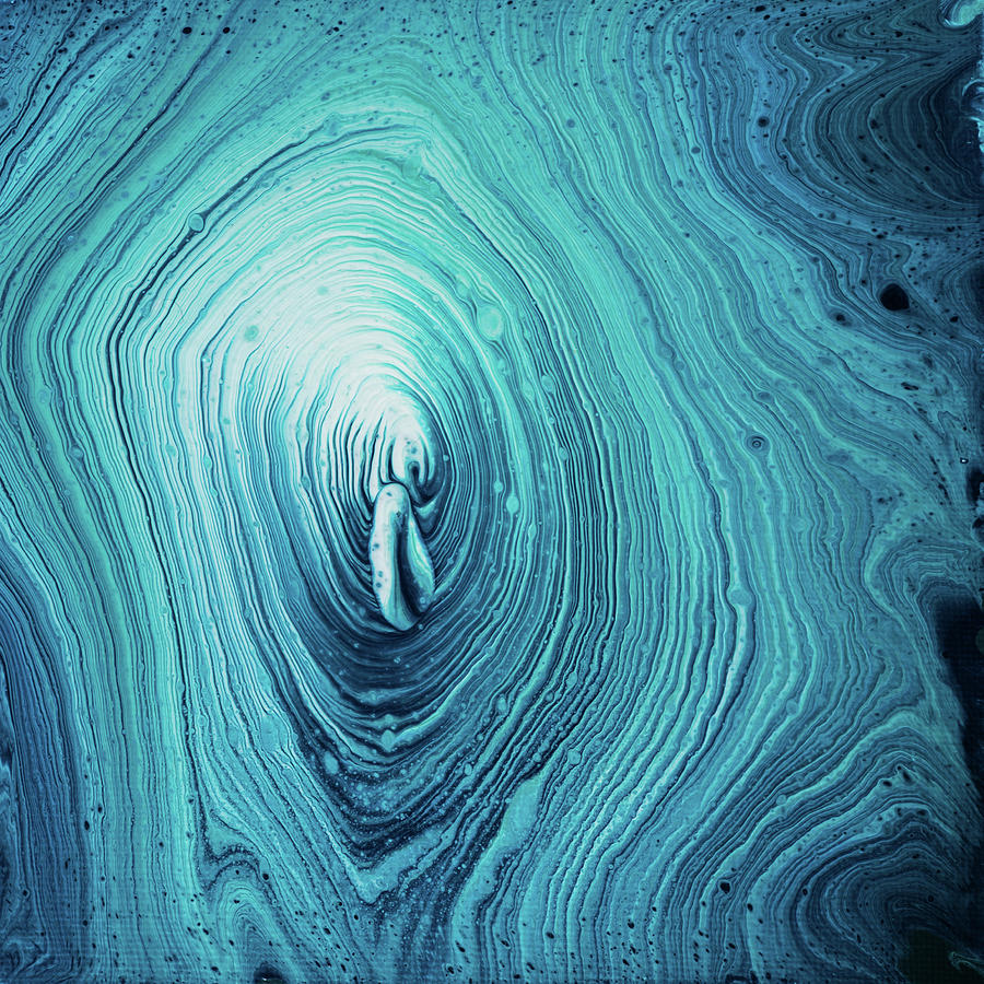 Acrylic Fluid Painting Tree Ring Pour blue turquoise Painting by Matthias Hauser