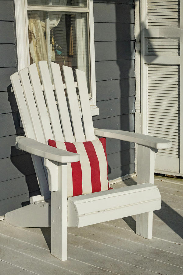 Adirondack chair Photograph by Alexander Farnsworth