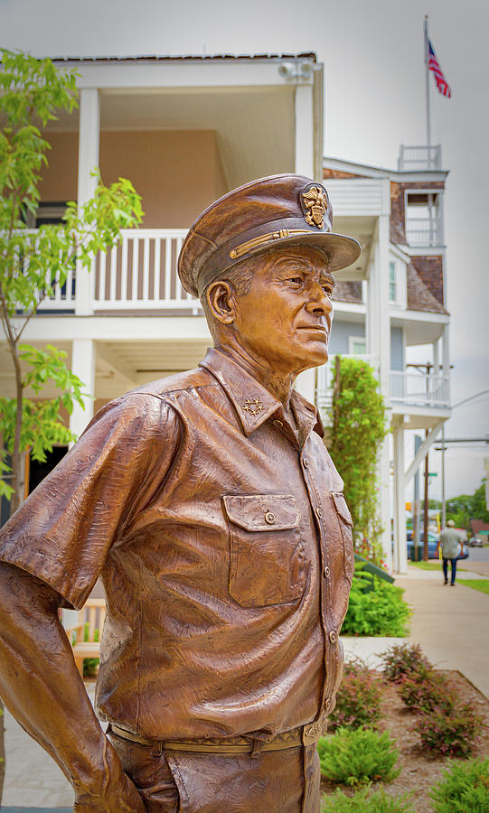 Admiral Nimitz Statue Photograph by Tim Stanley